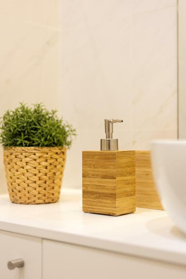 Wood Premium Downtown Apartment By Da'Home OOporto Exterior foto